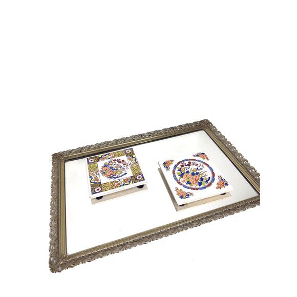 Set of Two Vintage Chinoiserie Style Coasters Trivets Tiles w/ Feet Floral - Picture 2 of 10